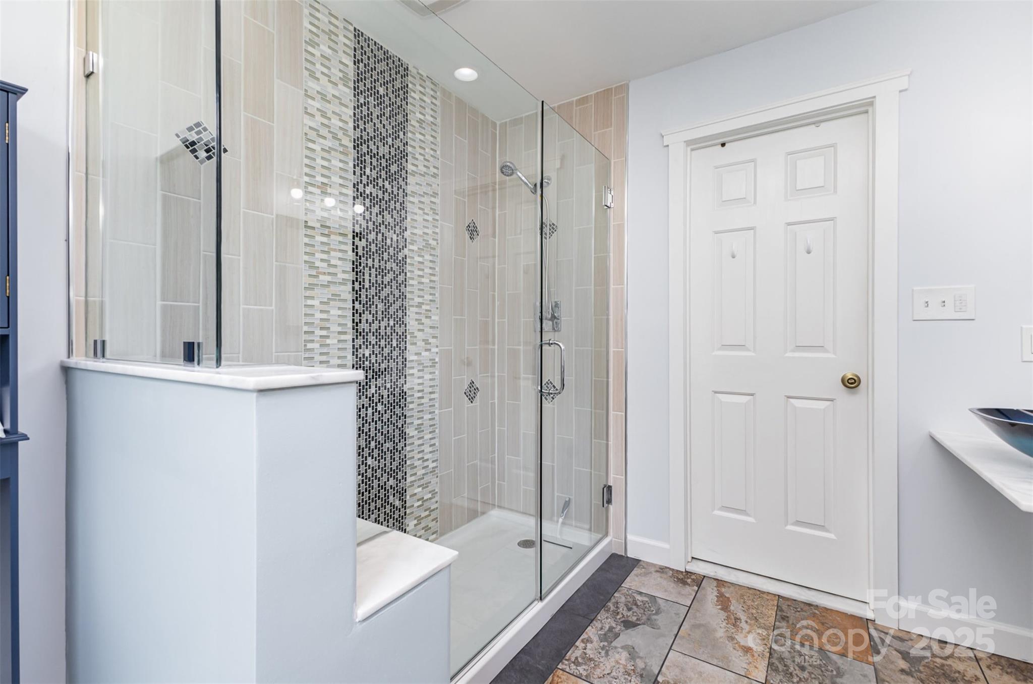 Olde Whitehall - Residential