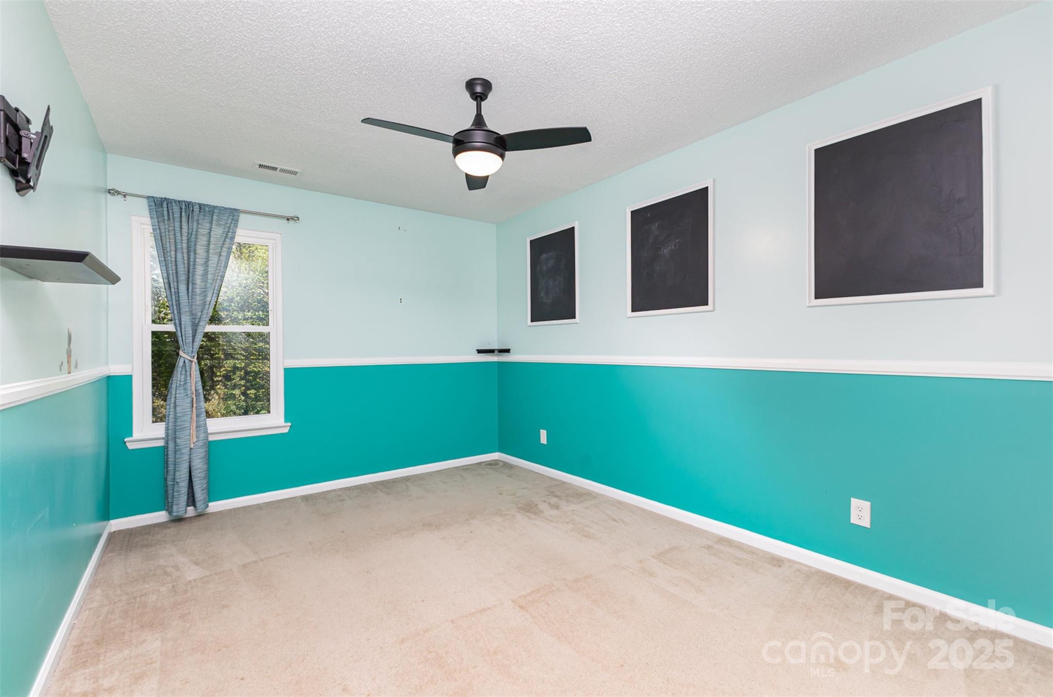 Olde Whitehall - Residential