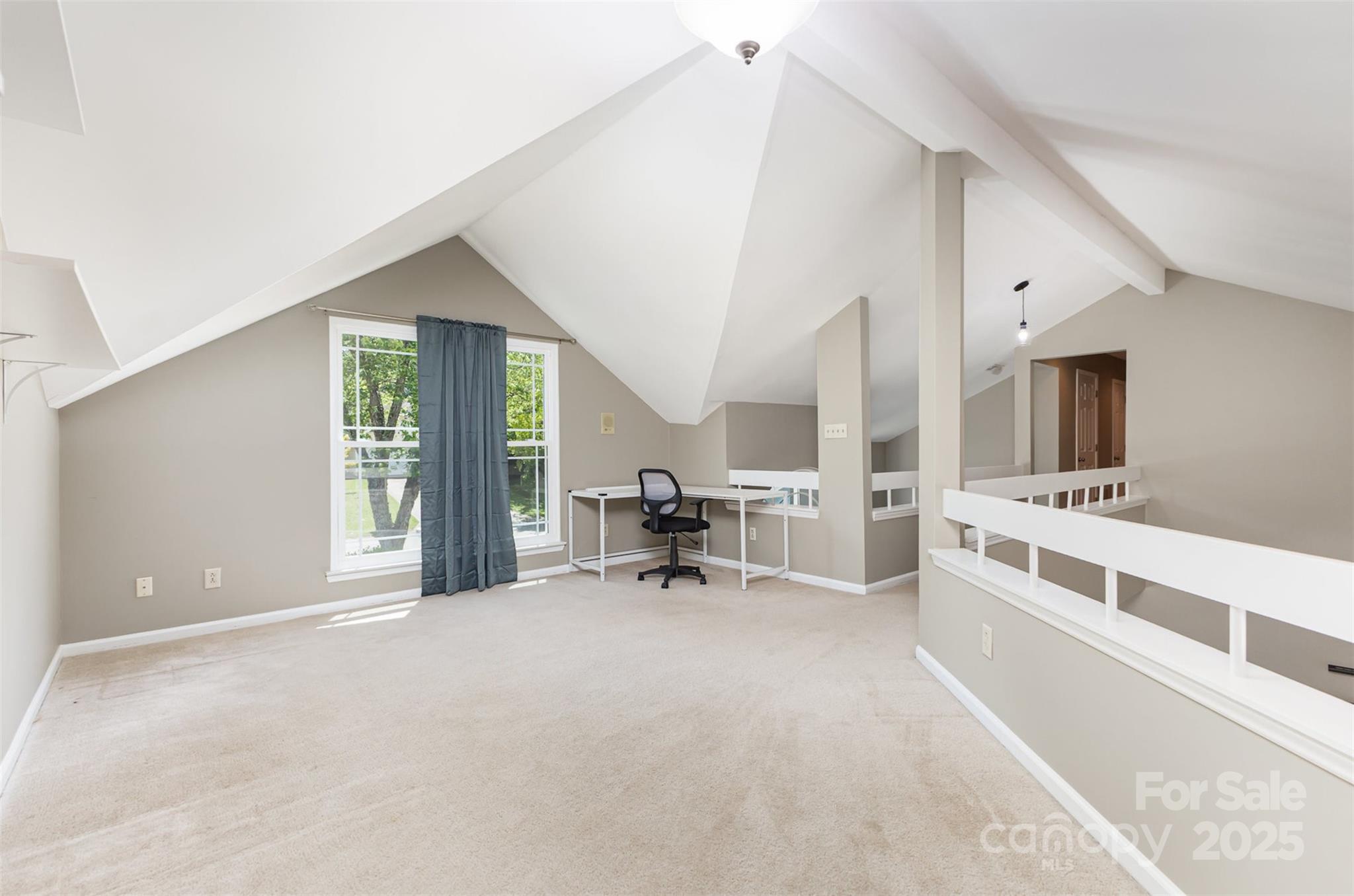 Olde Whitehall - Residential