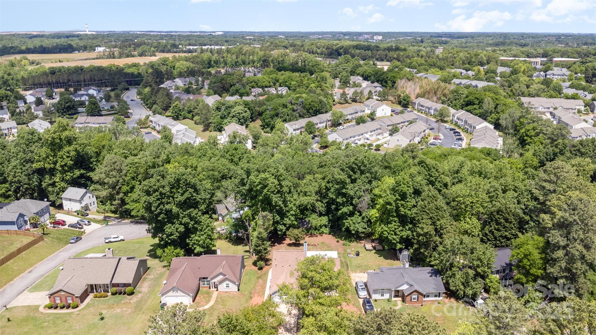 Olde Whitehall - Residential