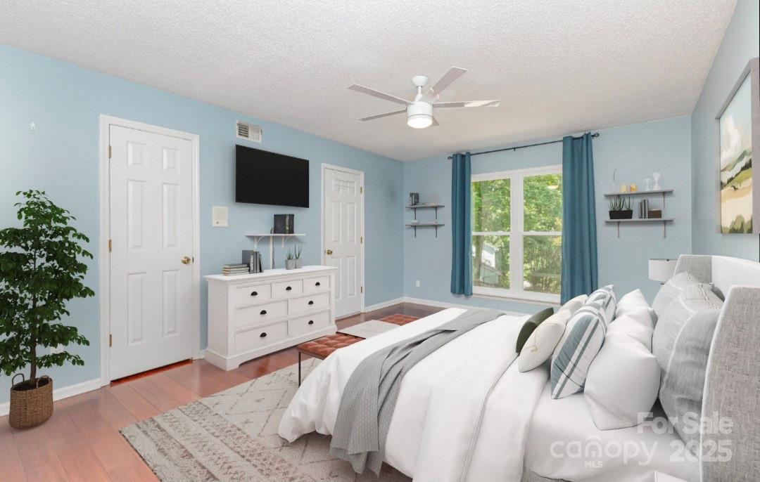 Olde Whitehall - Residential