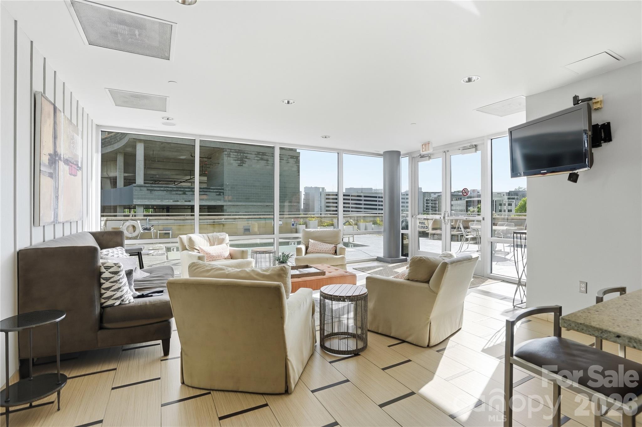 Metlofts - Residential