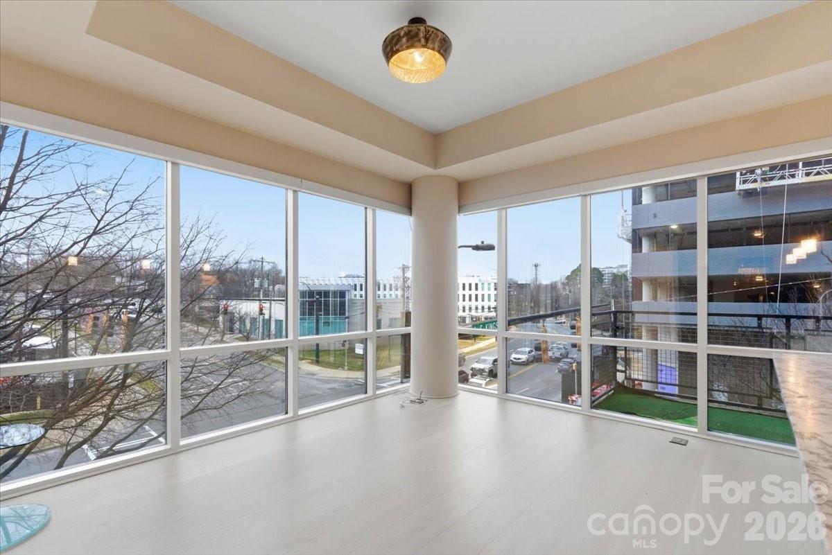 Metlofts - Residential