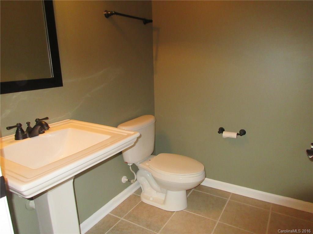 Lake Shore - Residential