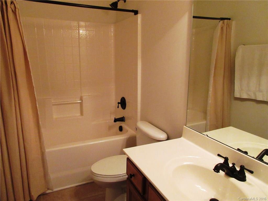 Lake Shore - Residential