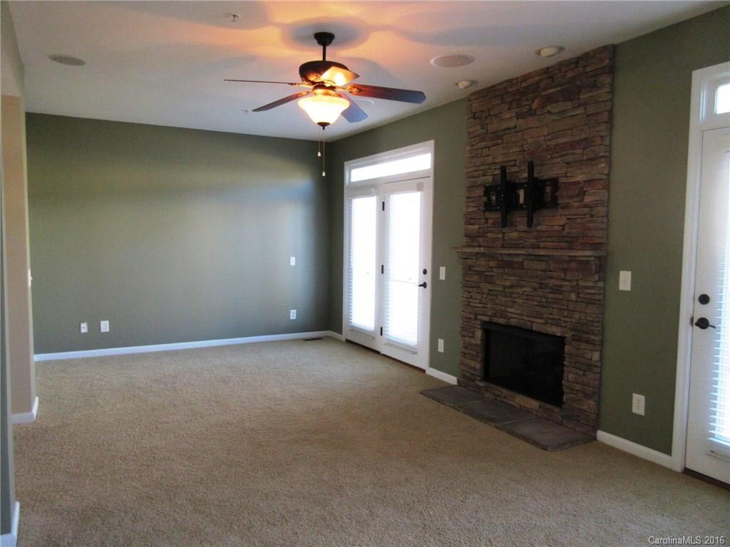 Lake Shore - Residential