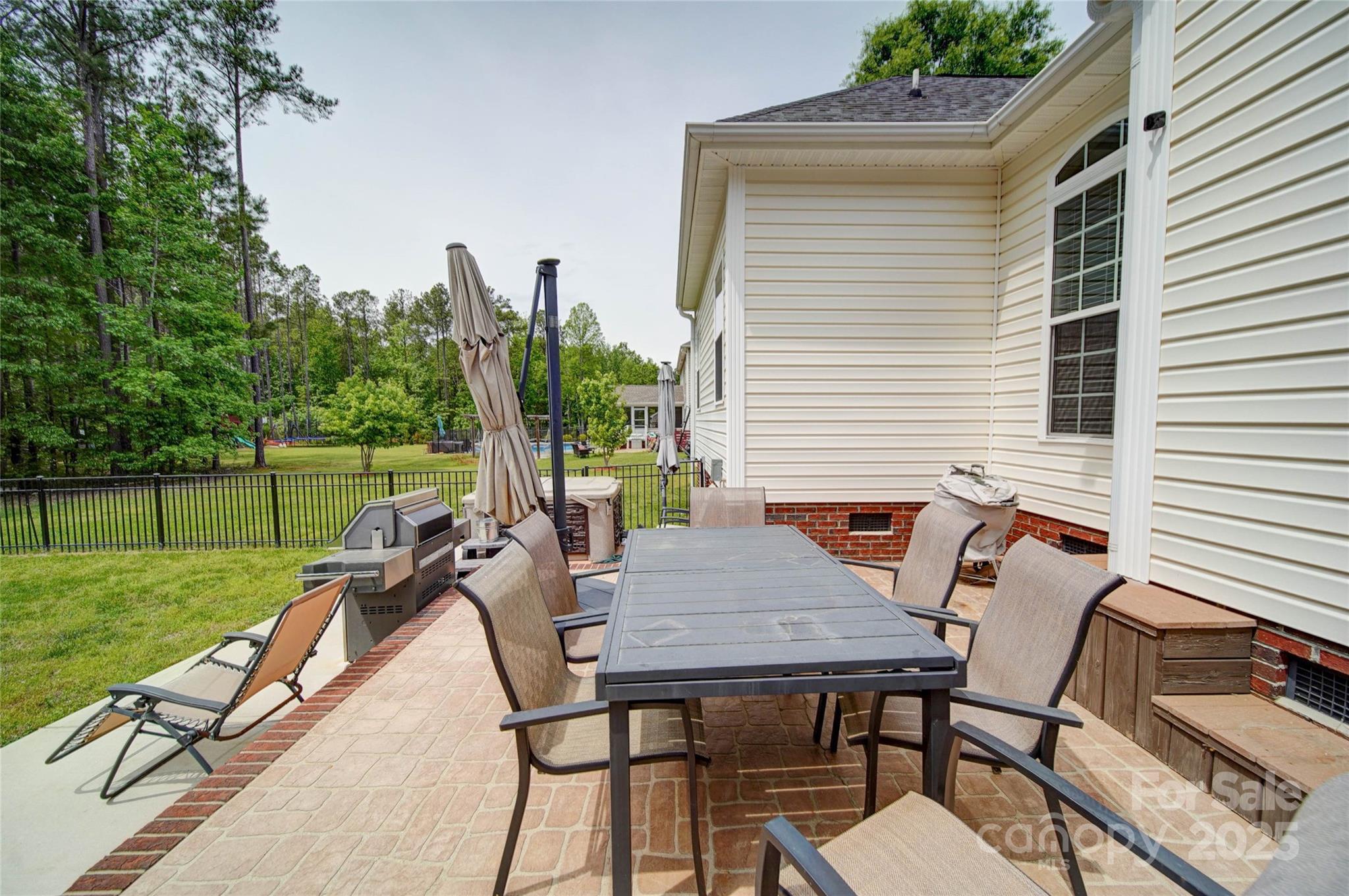 Regal Pines - Residential