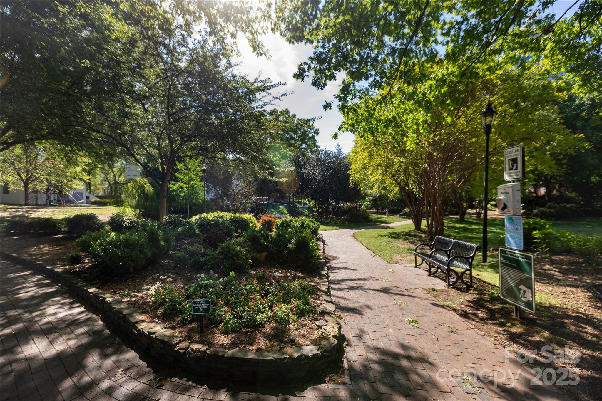 Park Plaza - Residential