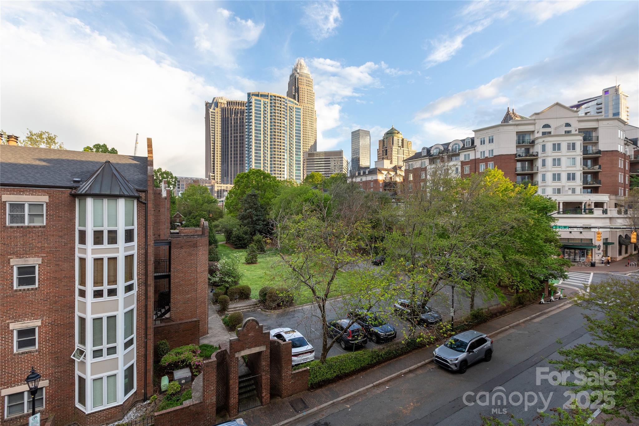 Park Plaza - Residential