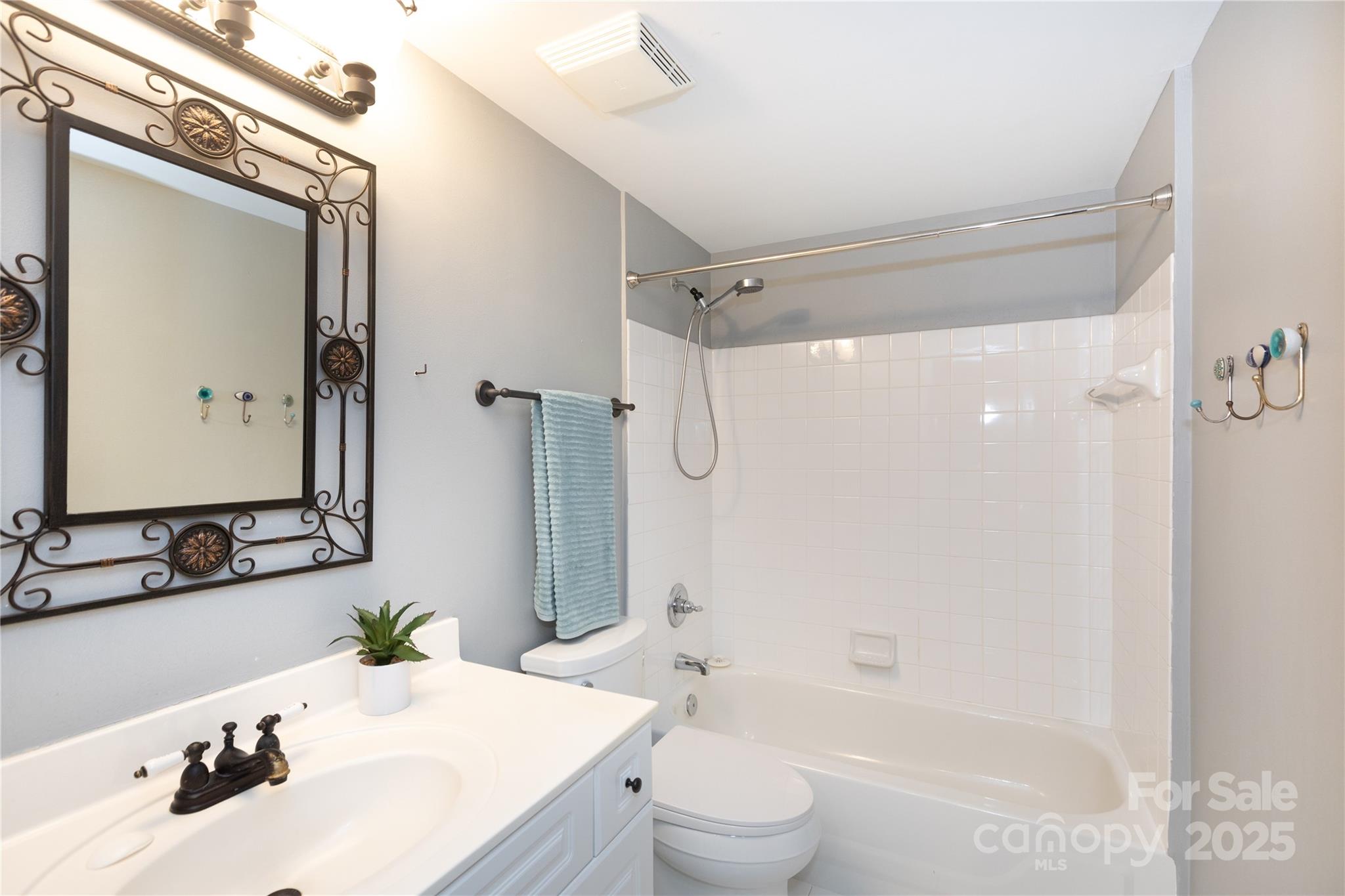 Park Plaza - Residential