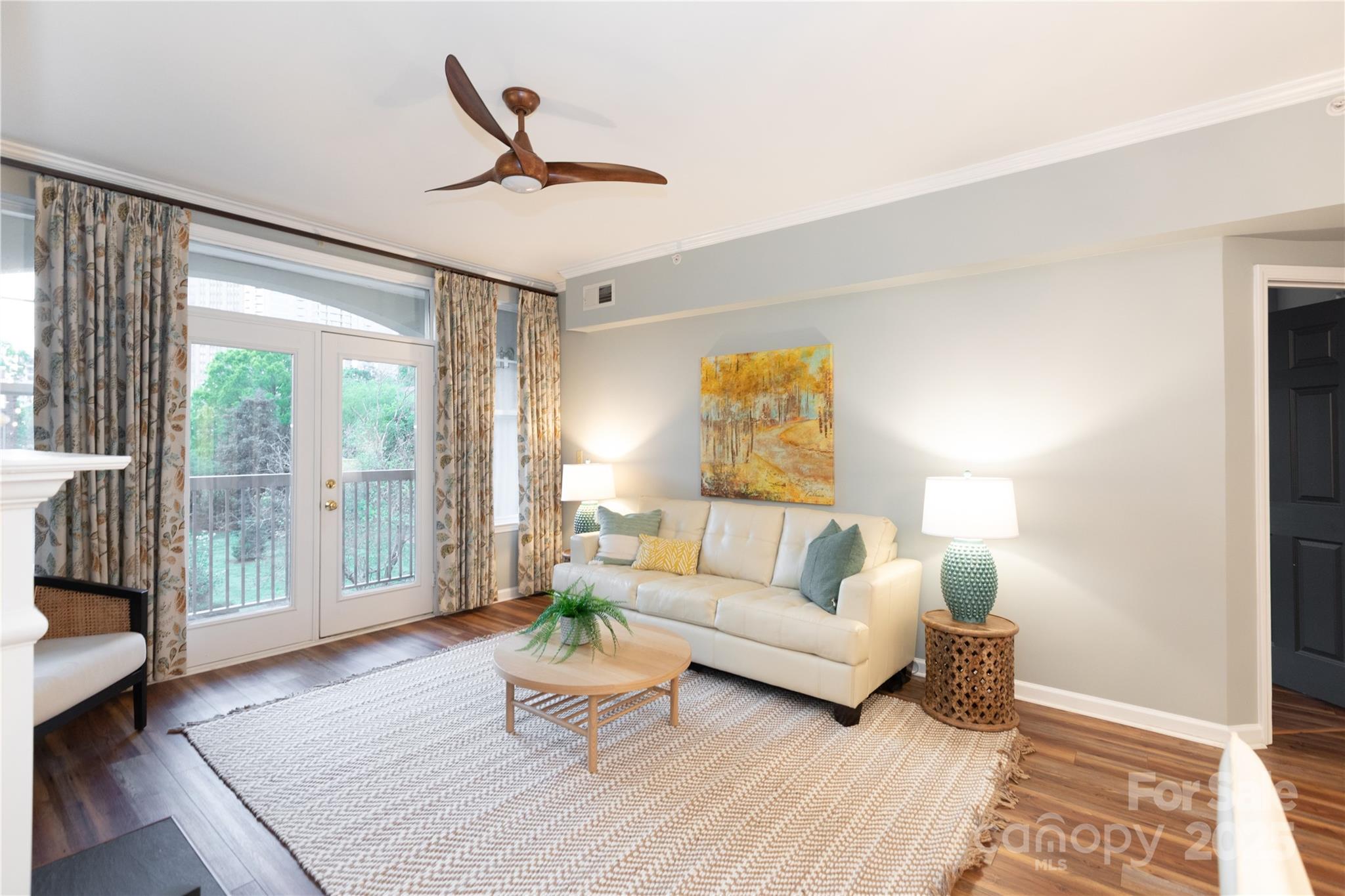 Park Plaza - Residential