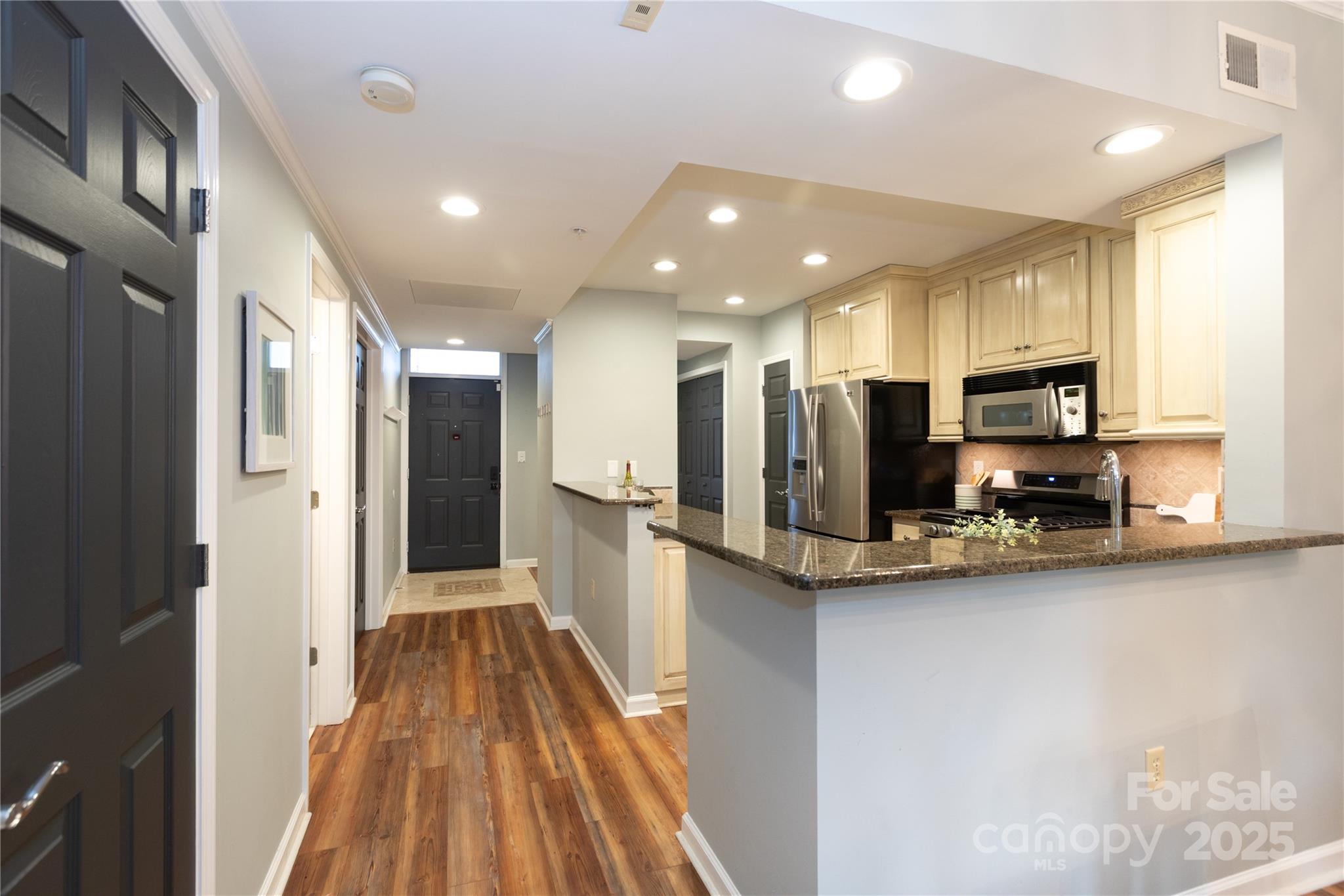 Park Plaza - Residential