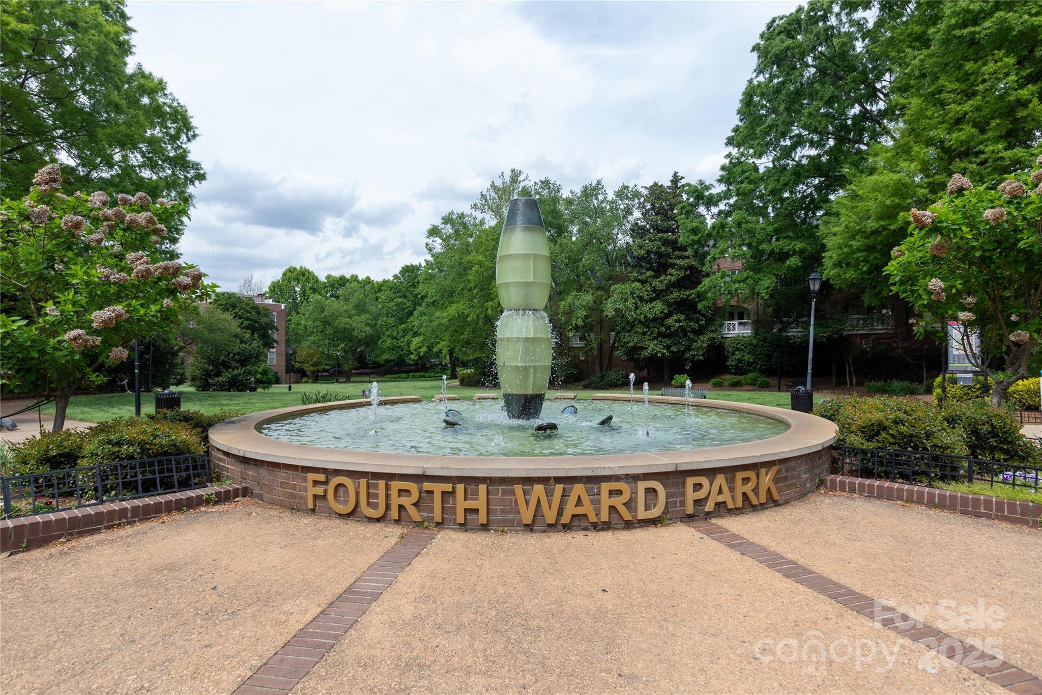 Park Plaza - Residential