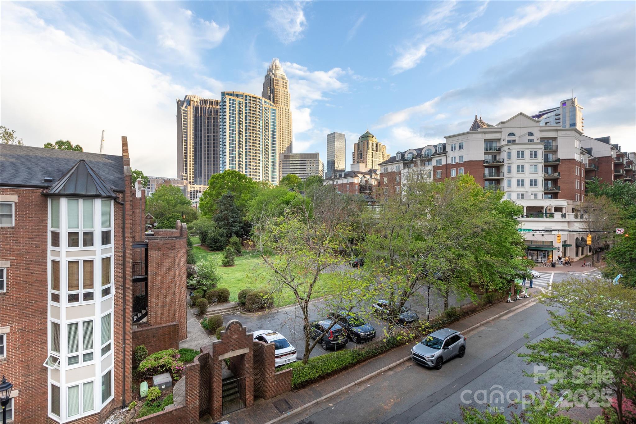 Park Plaza - Residential