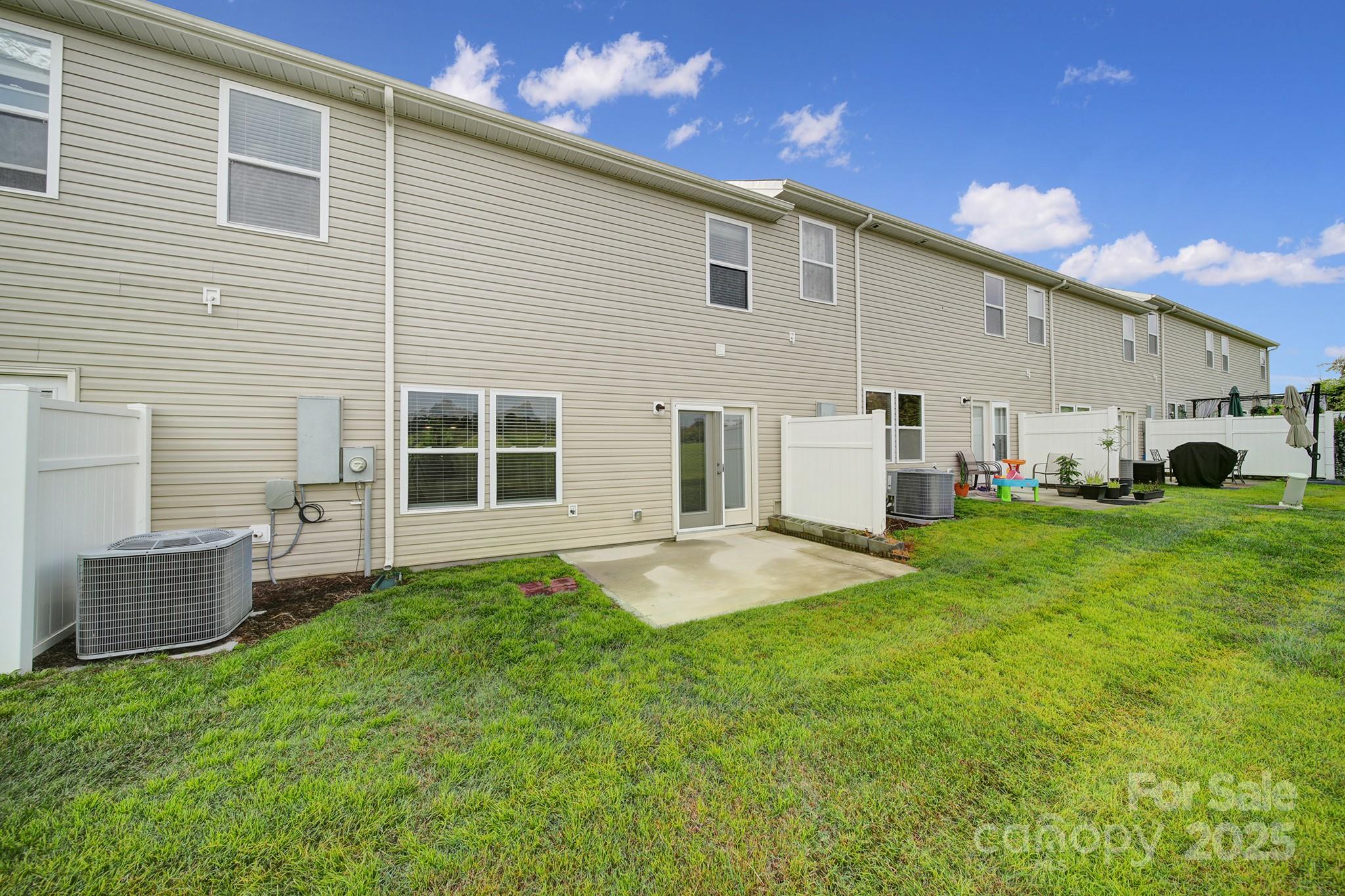 Summerlake - Residential