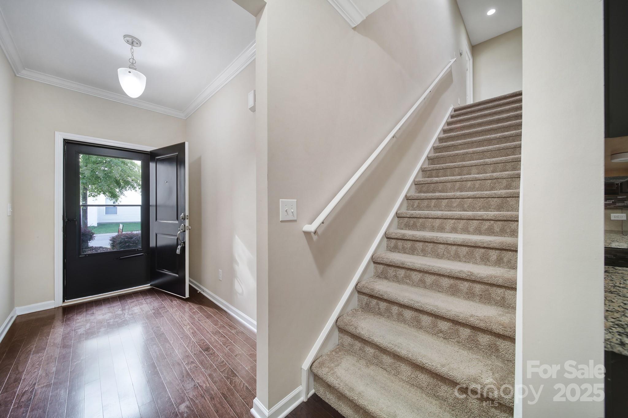 832 Summerlake Drive