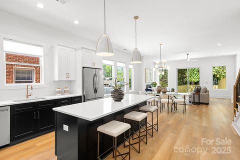 2008 St John Street Charlotte NC 28216