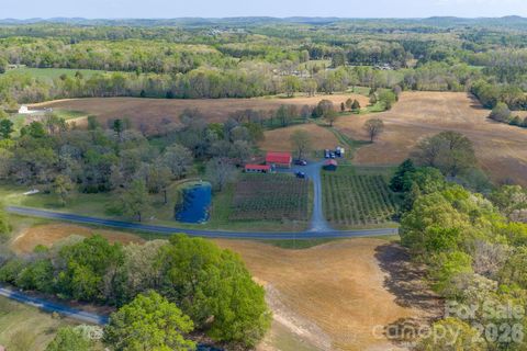 Photo of 32286 Laton Road, Albemarle, NC 28001 (MLS # 4354257)