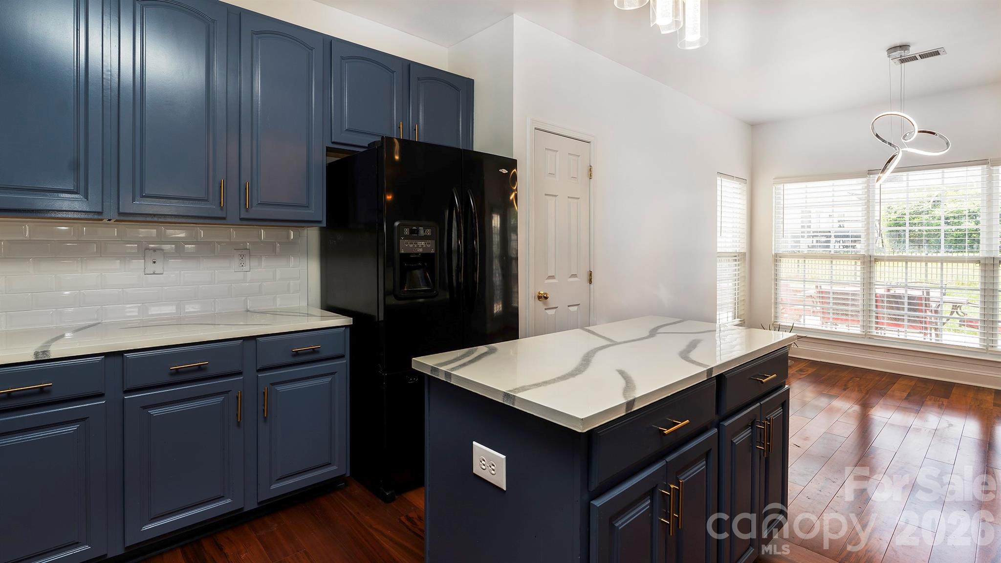 Old Stone Crossing - Residential