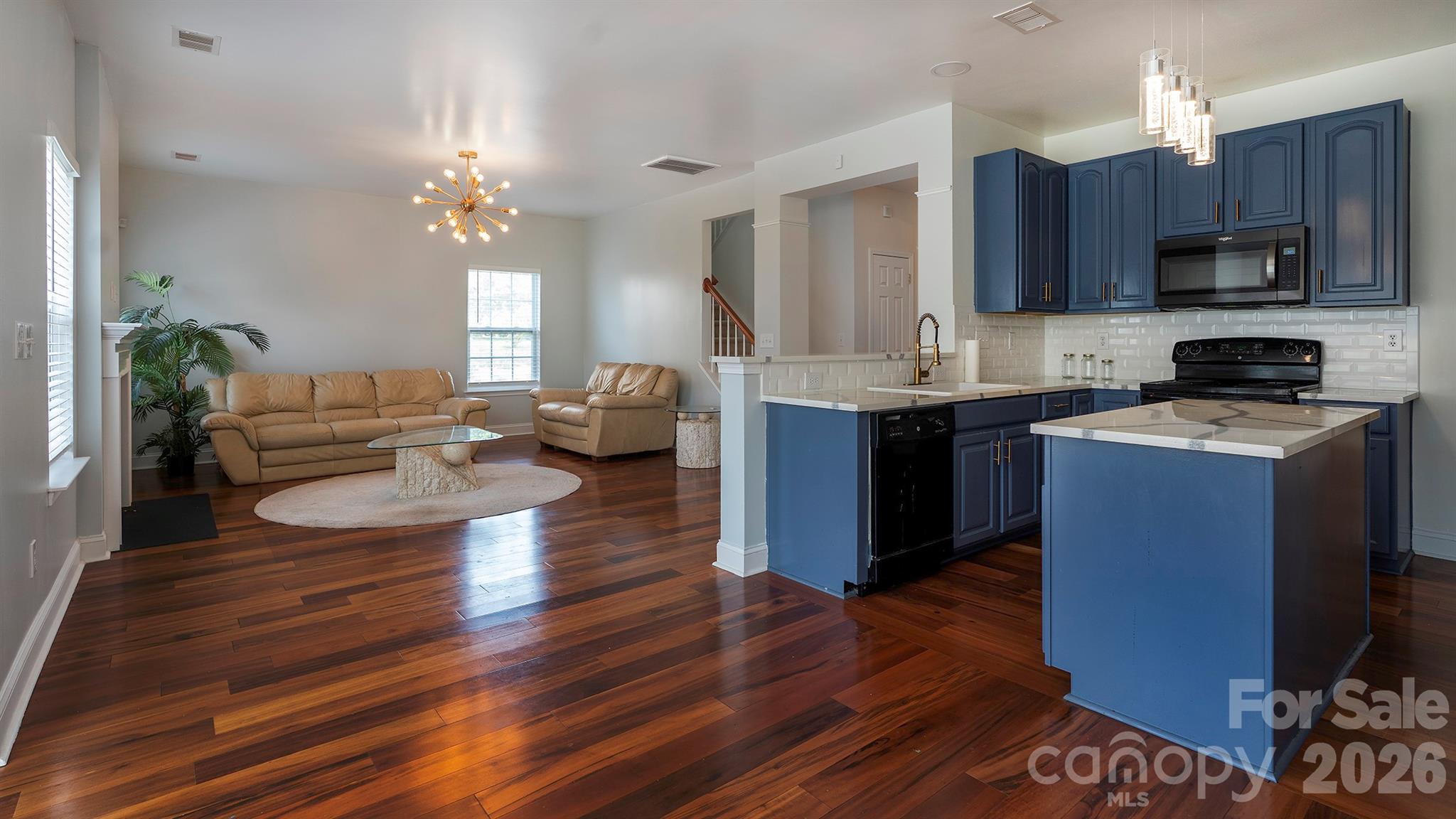 Old Stone Crossing - Residential