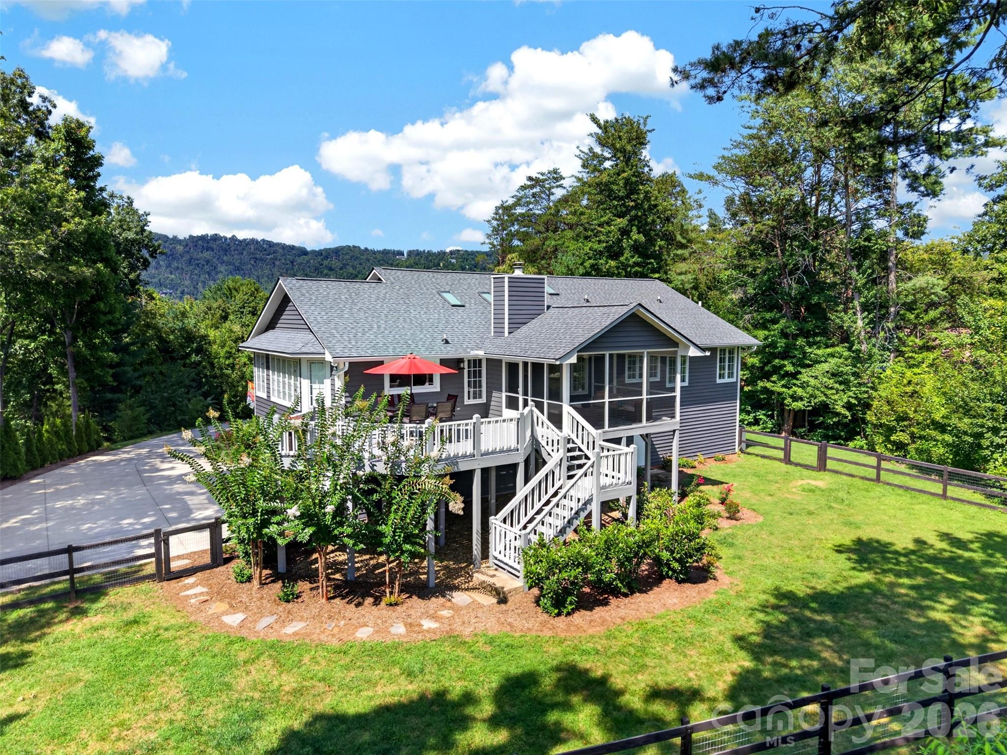 152 Skyview Circle