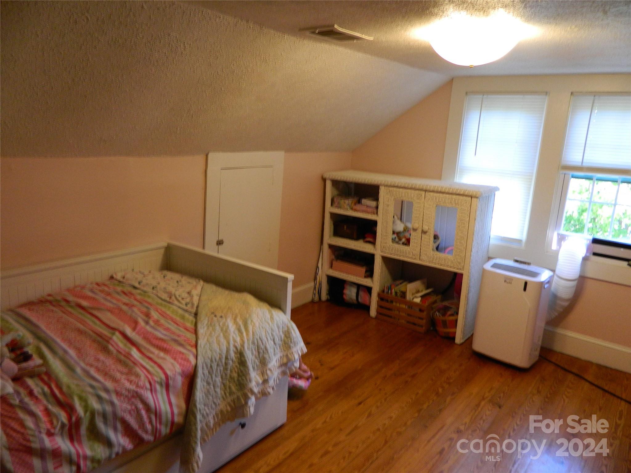 Sunnyside - Residential