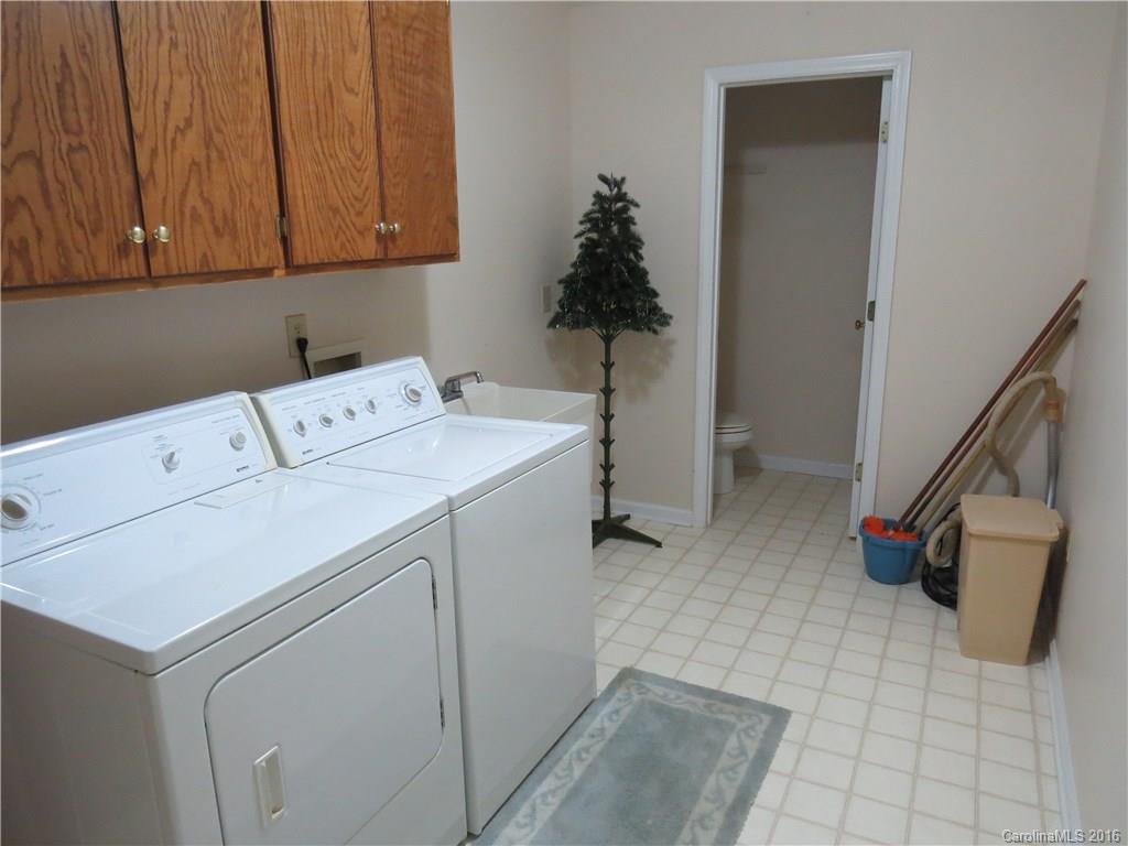 The Oaks Estates - Residential