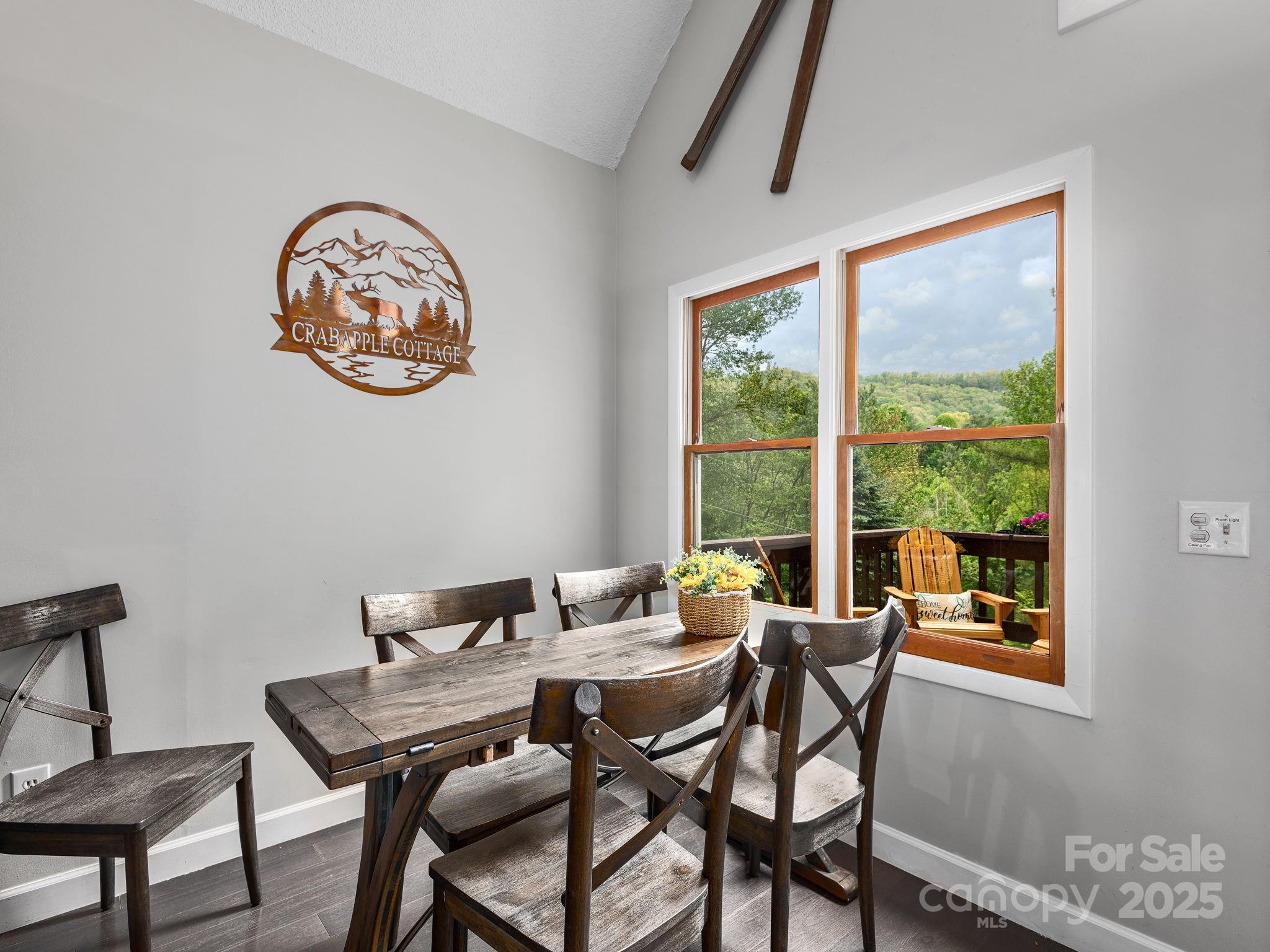 85 Crabapple Cove