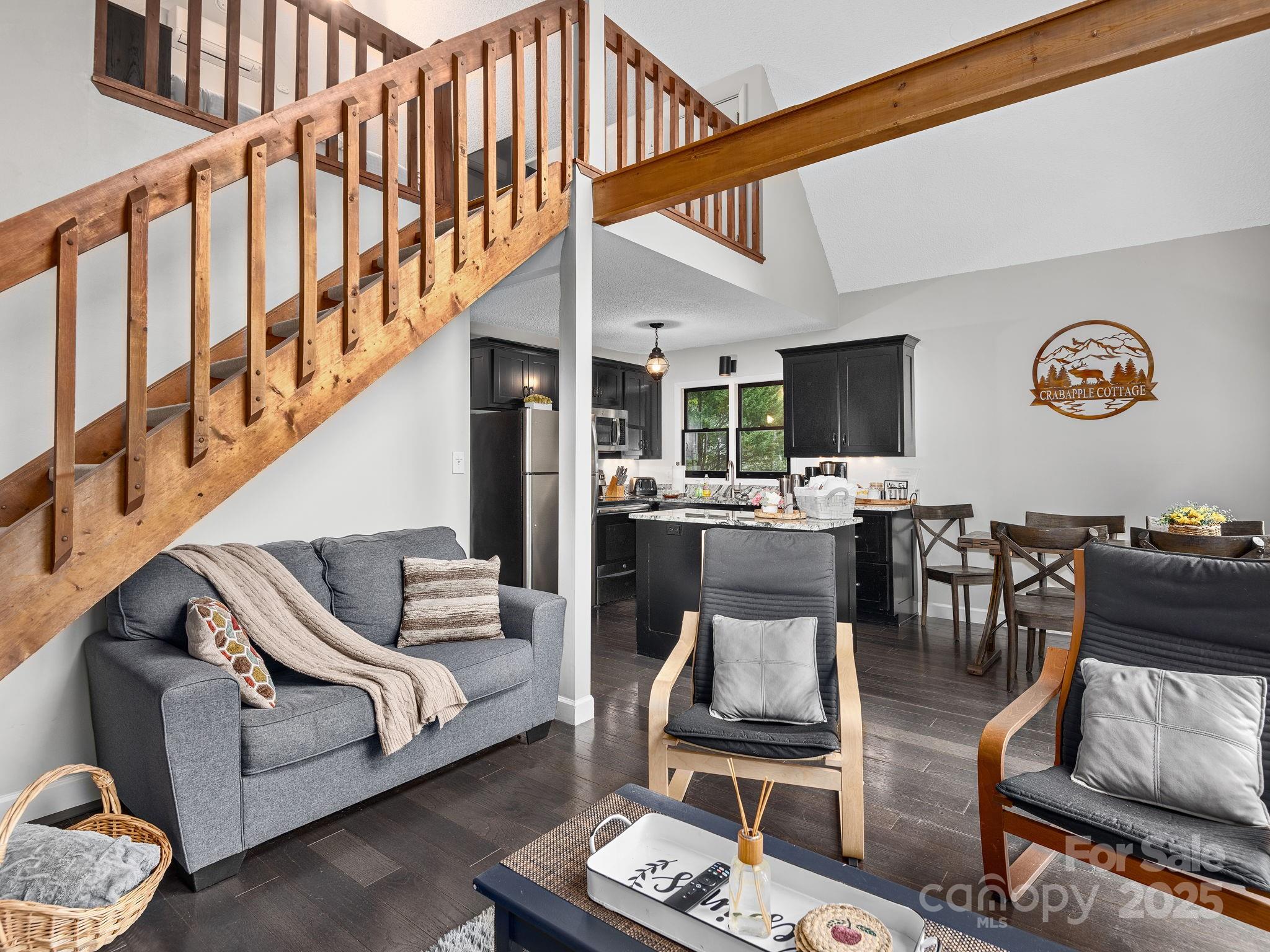 85 Crabapple Cove