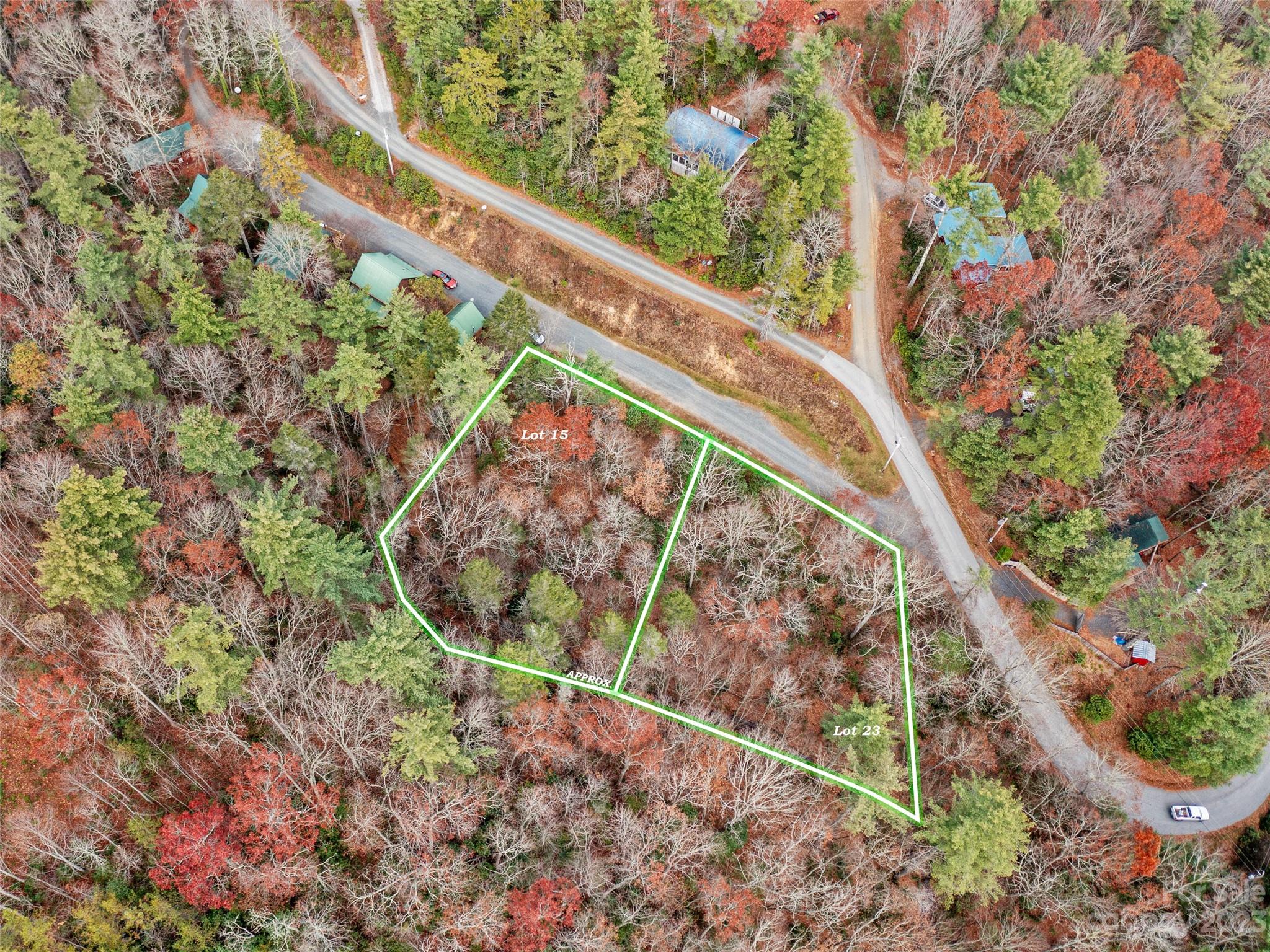 Bear Den Acres - Land