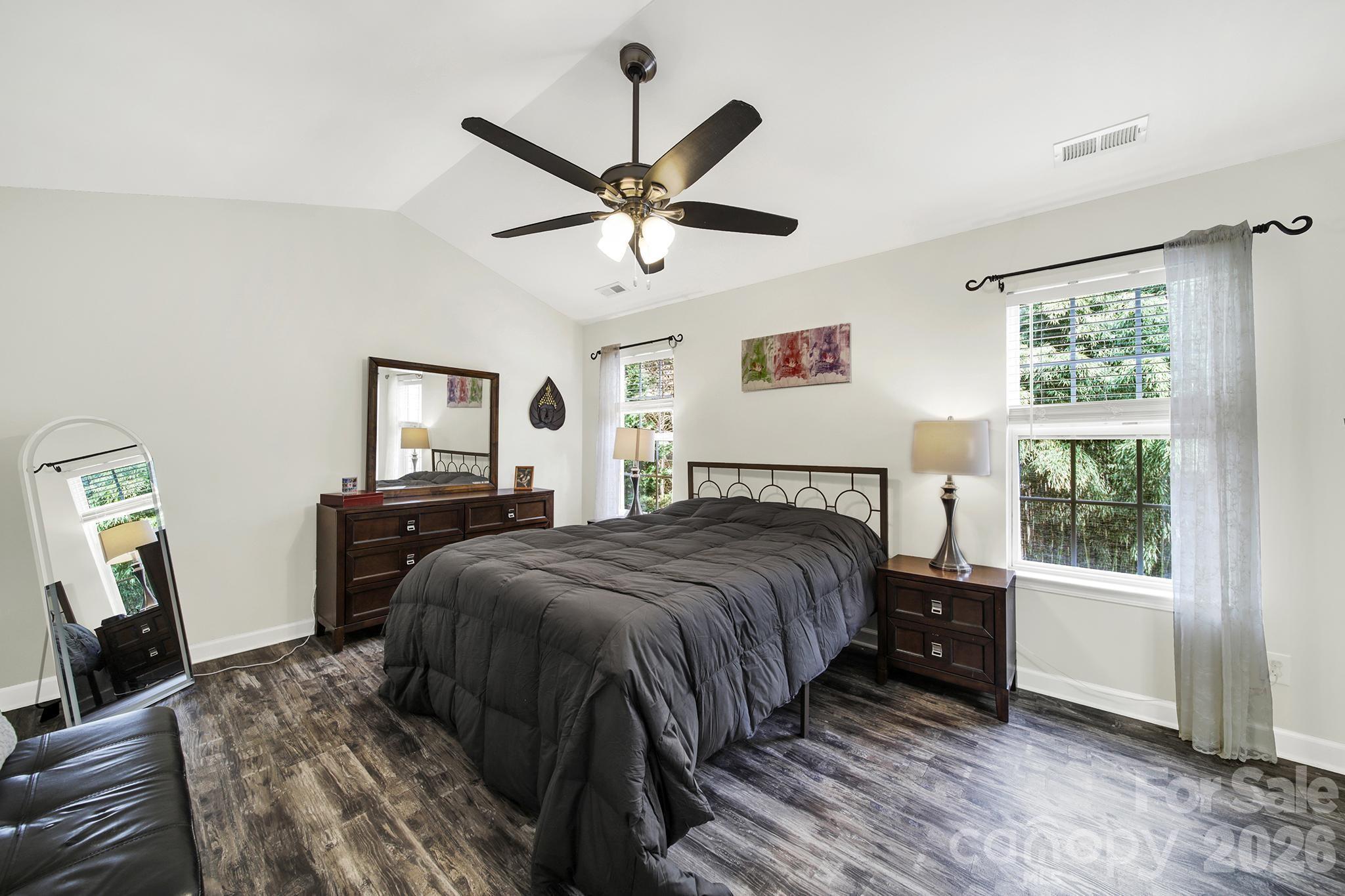 Wiltshire Manor - Residential