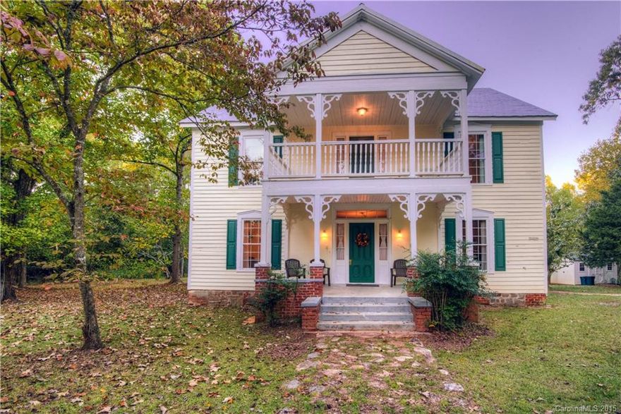 Have you dreamed of owning an Antebellum home in the country?  This amazing home was built in 1862 and in  remarkable original condition.  You’ll feel like Rhett Butler or Scarlet O’Hara as you gaze out over nearly 5 acres of land from the double front porch.  153 year old wood floors and trimwork, original metal roof, it's like stepping back in time.  Built in the federalist style, the 1st & 2nd floors are identical, w/all of the rooms over 15x15. Own this piece of South Carolina history today!