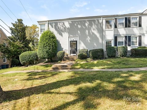 431 Wakefield Drive B Charlotte NC 28209