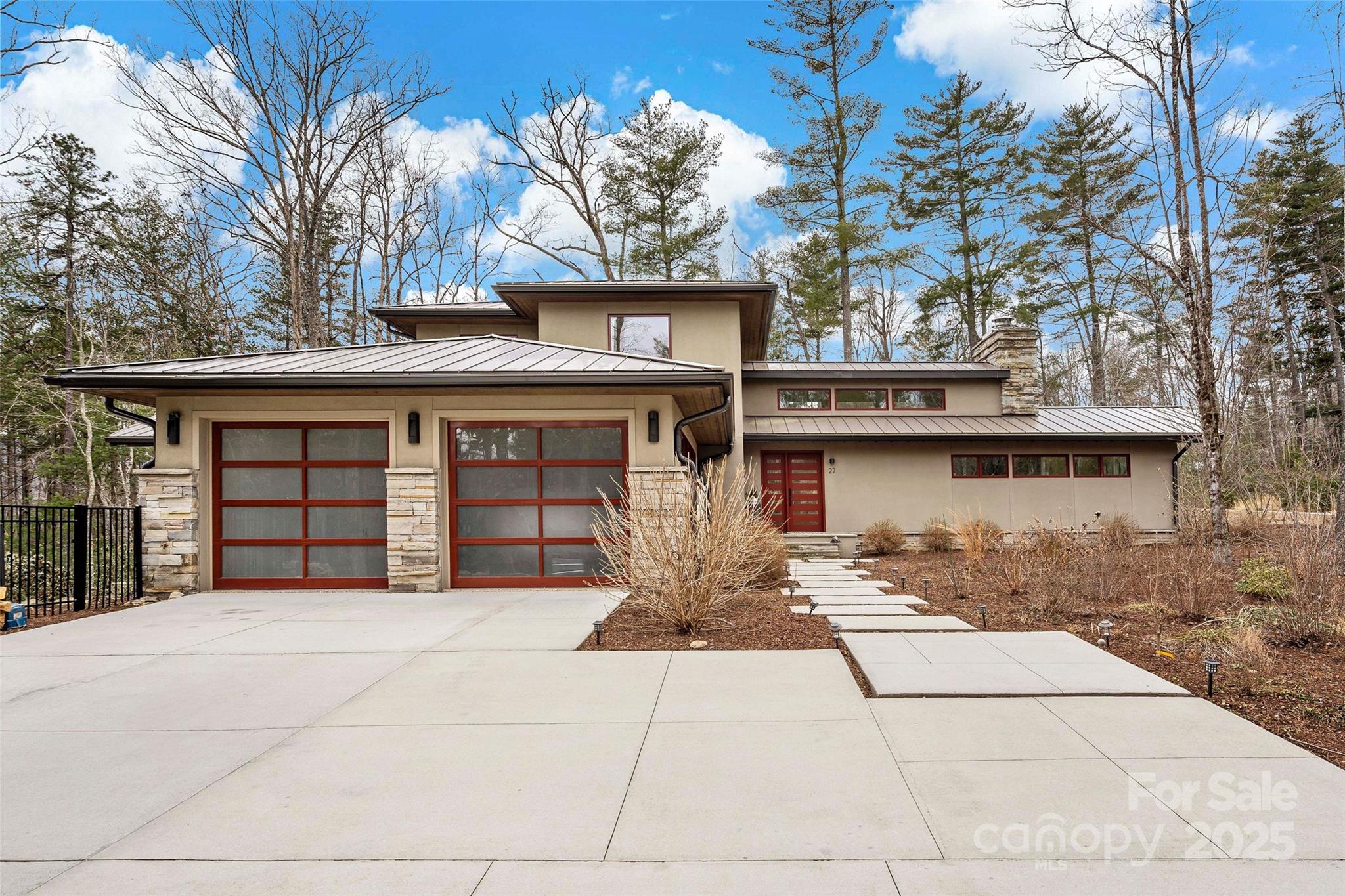 27 Hawberry Court