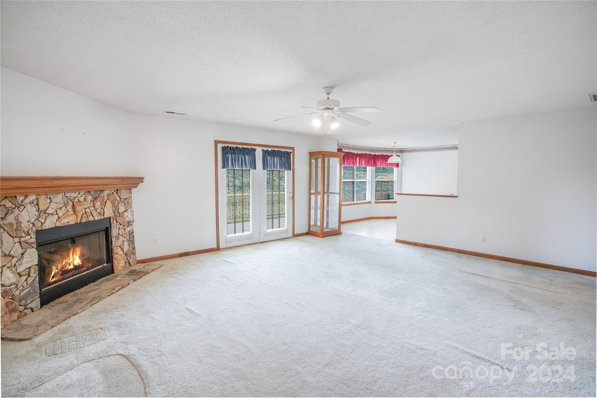 Zalia Fowler - Residential