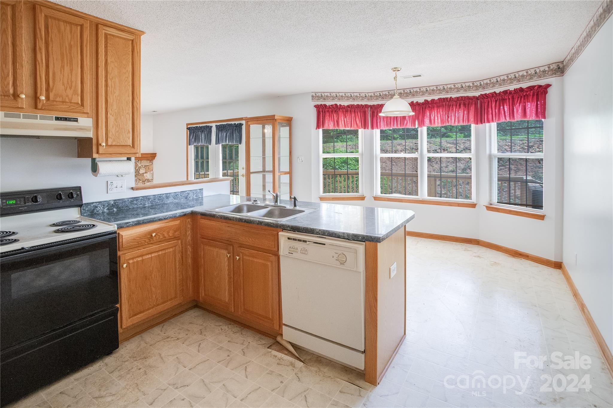 Zalia Fowler - Residential