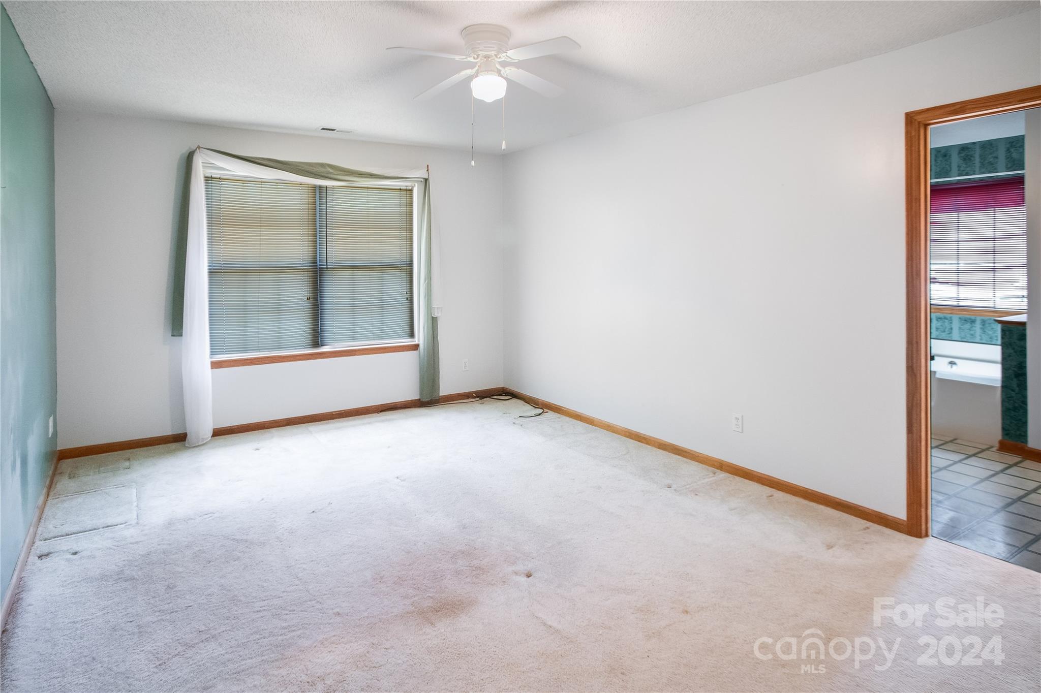 Zalia Fowler - Residential