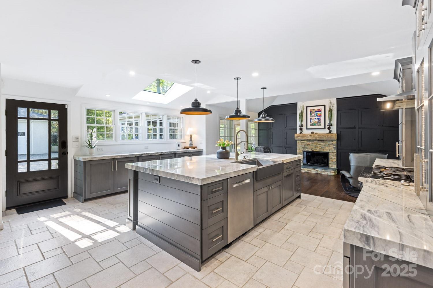 BILTMORE FOREST - Residential