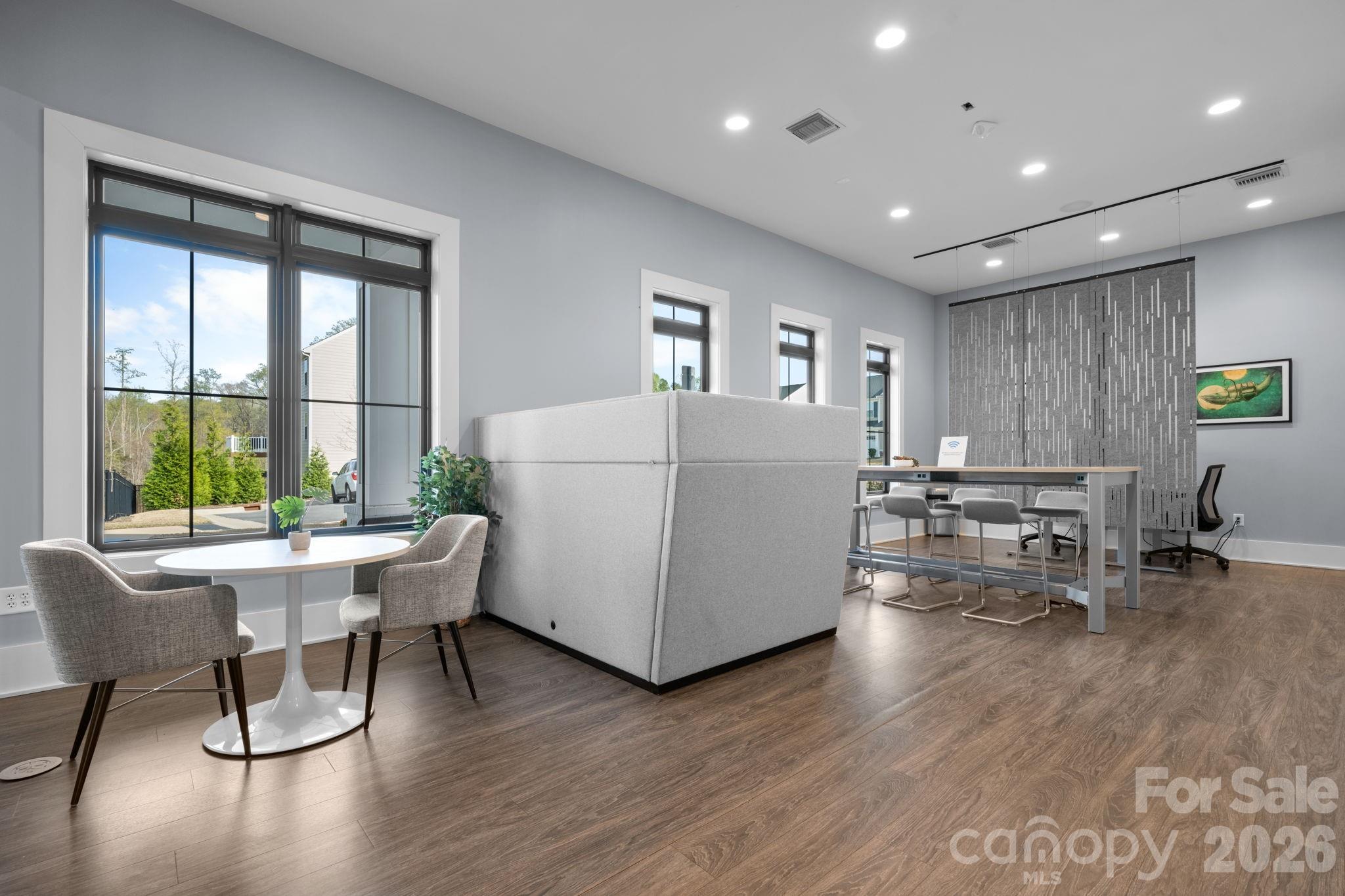 Rivercross - Residential