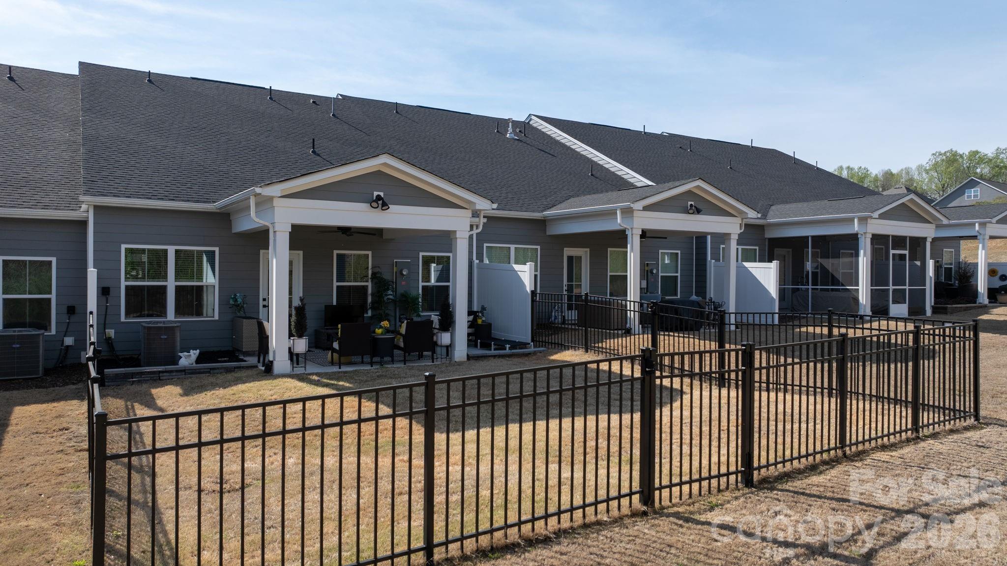 Rivercross - Residential