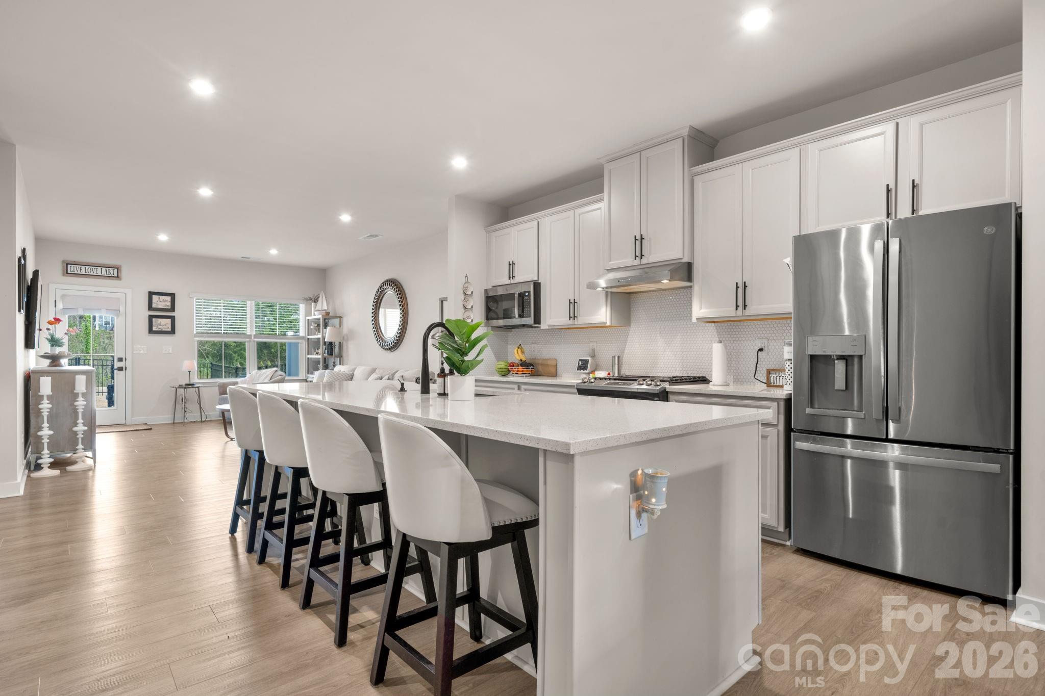 910 Prince Garrett Way