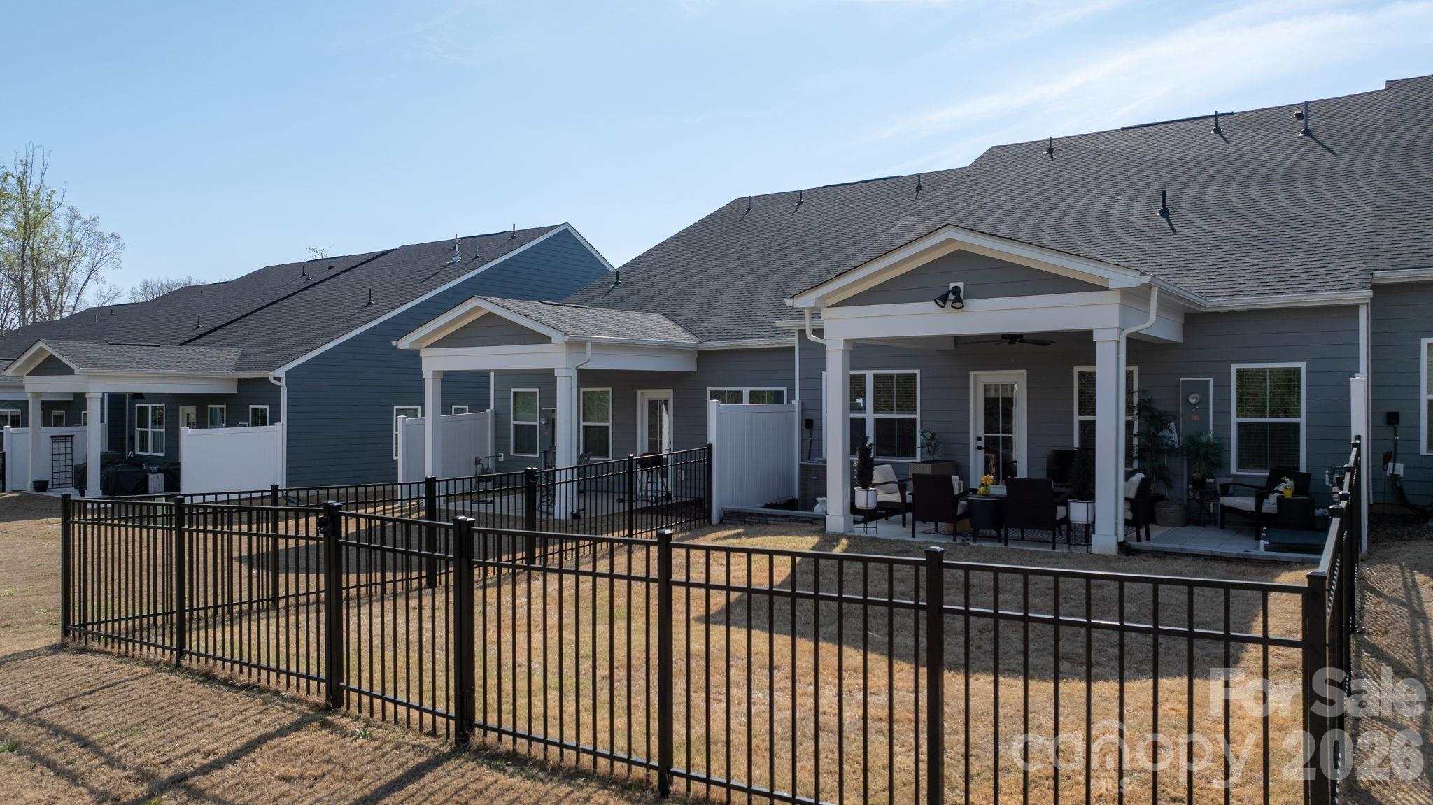 Rivercross - Residential