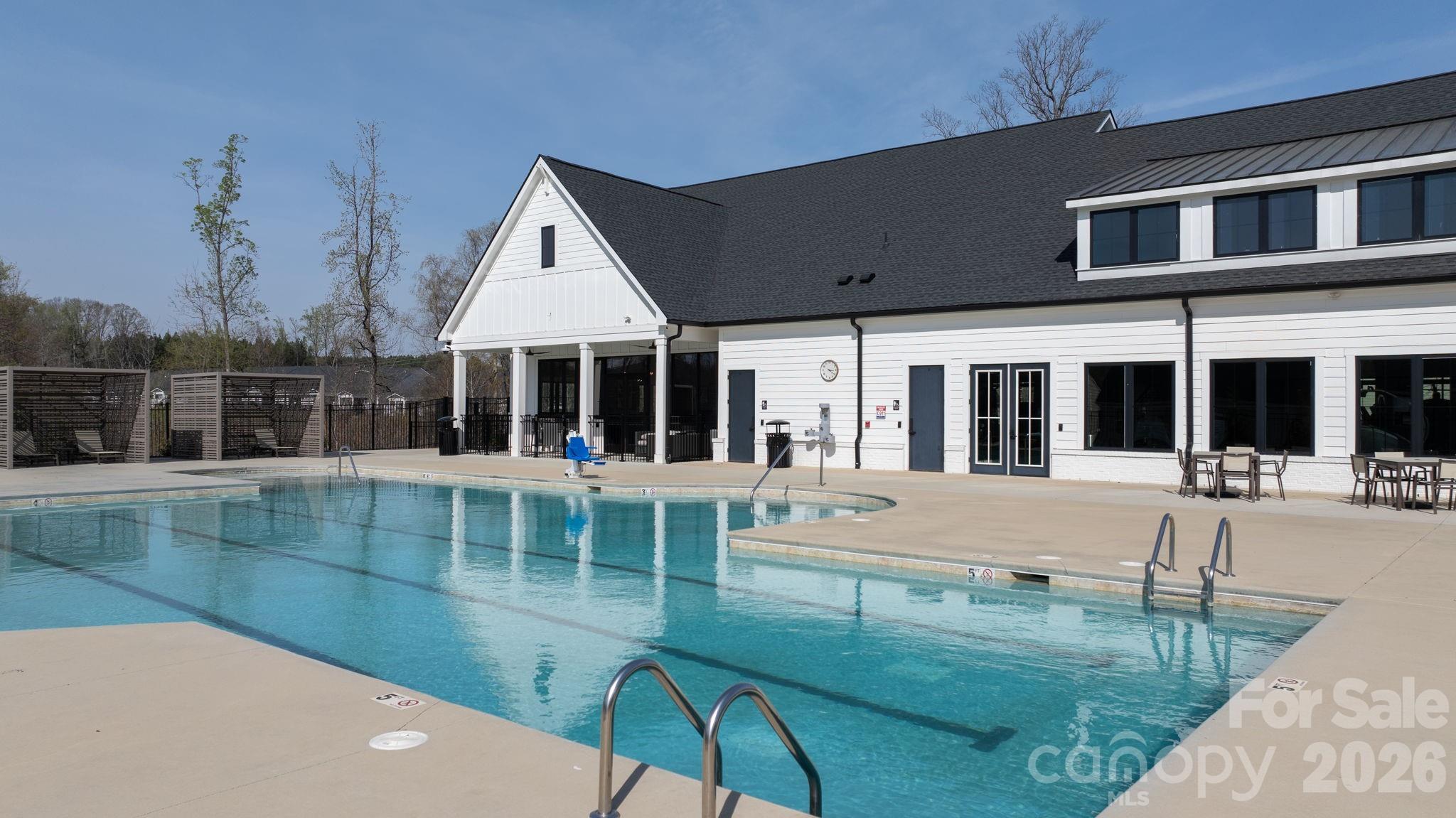 Rivercross - Residential