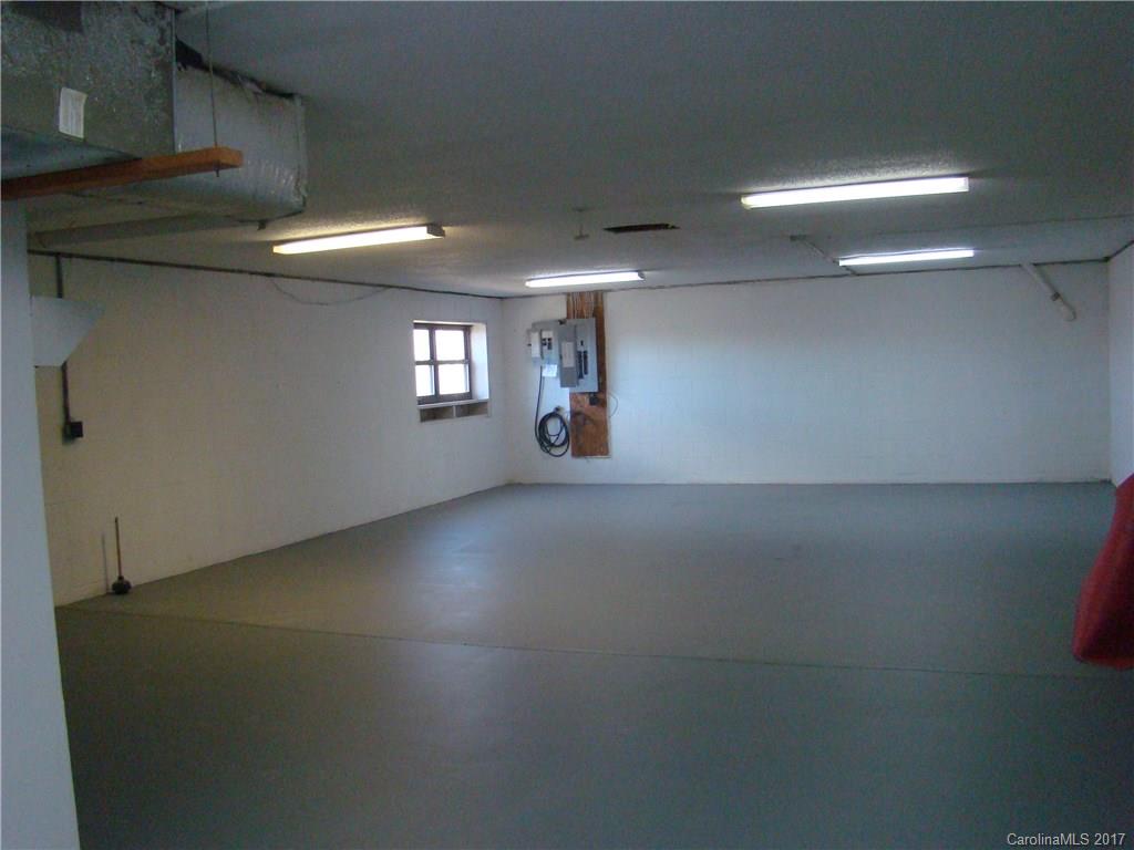 Woodland Hills - Residential