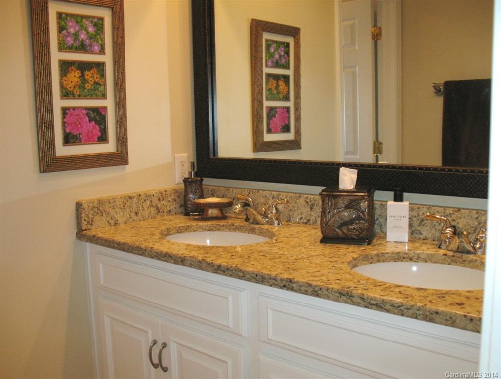 Captains Point - Residential