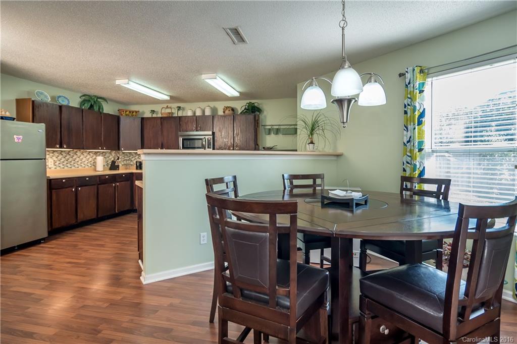 Oakbrooke - Residential