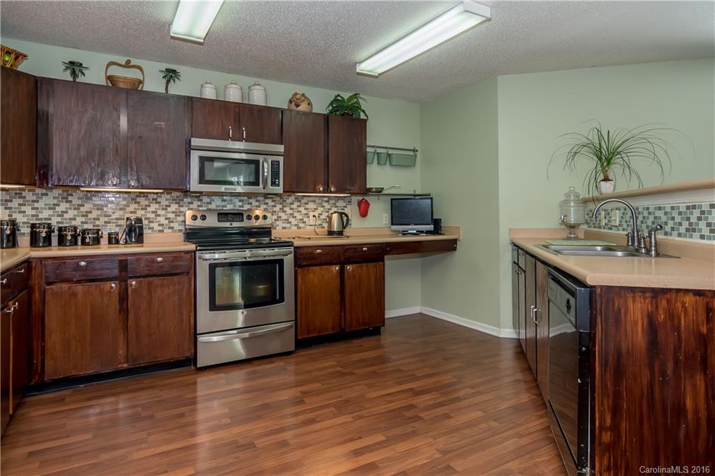 Oakbrooke - Residential