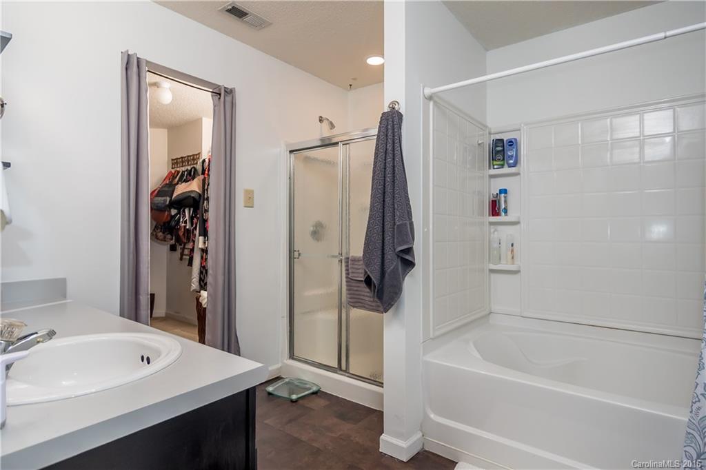 Oakbrooke - Residential