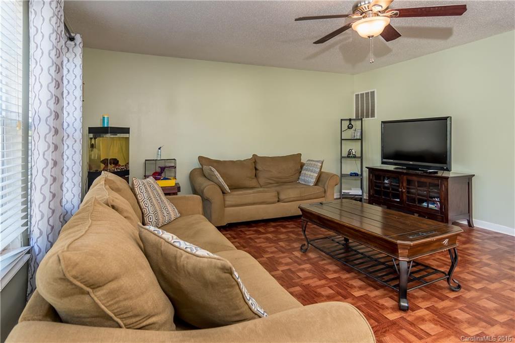 Oakbrooke - Residential