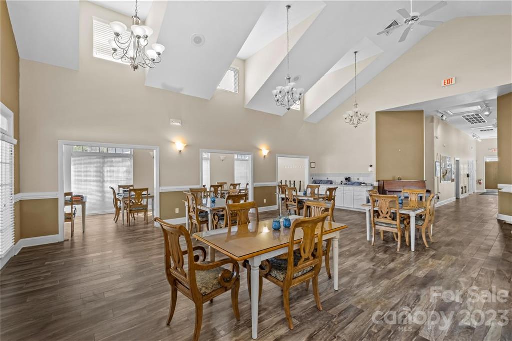 Village of Woodridge - Residential